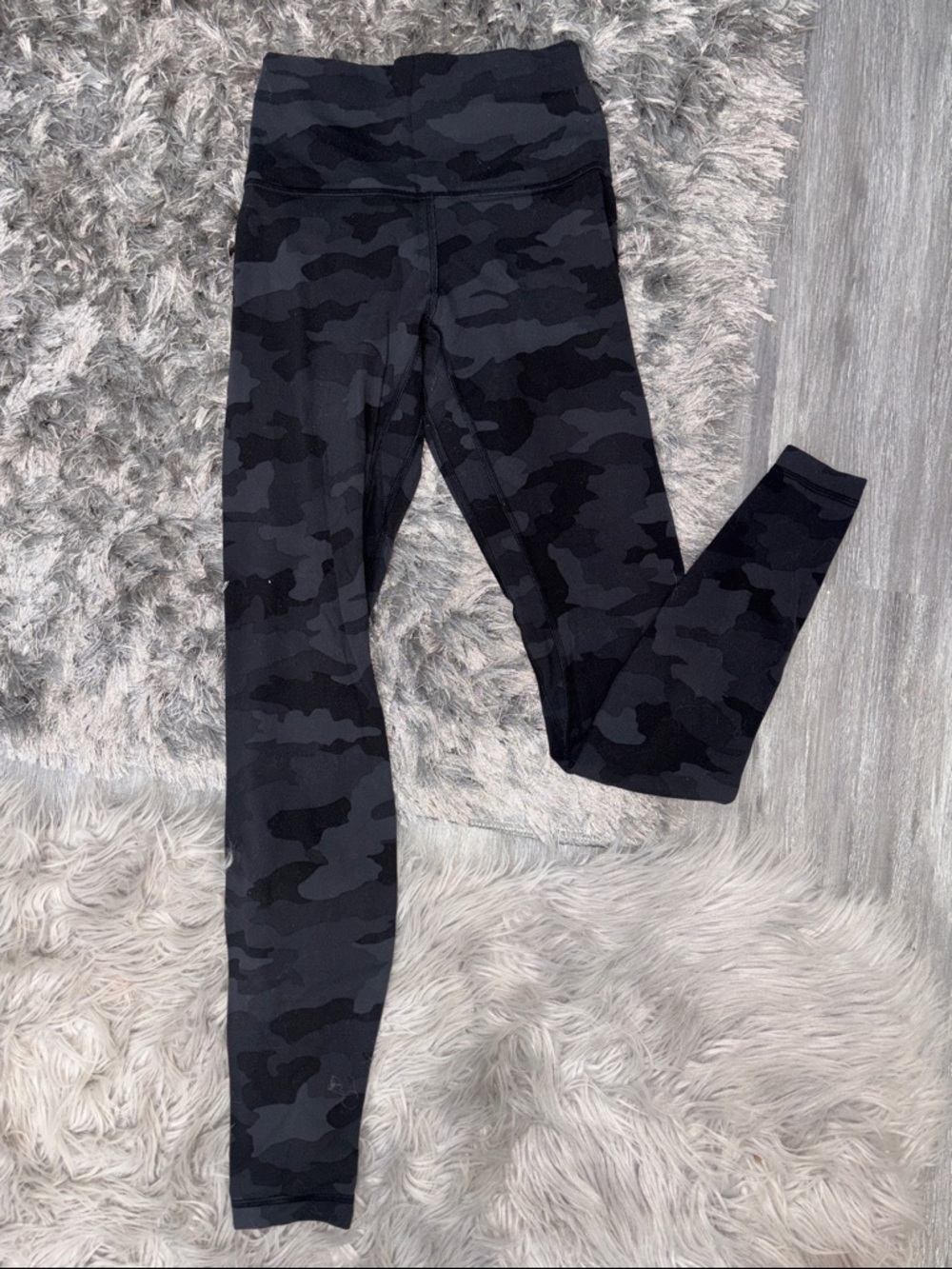 lululemon athletica Black & Dark Gray Camo Leggings